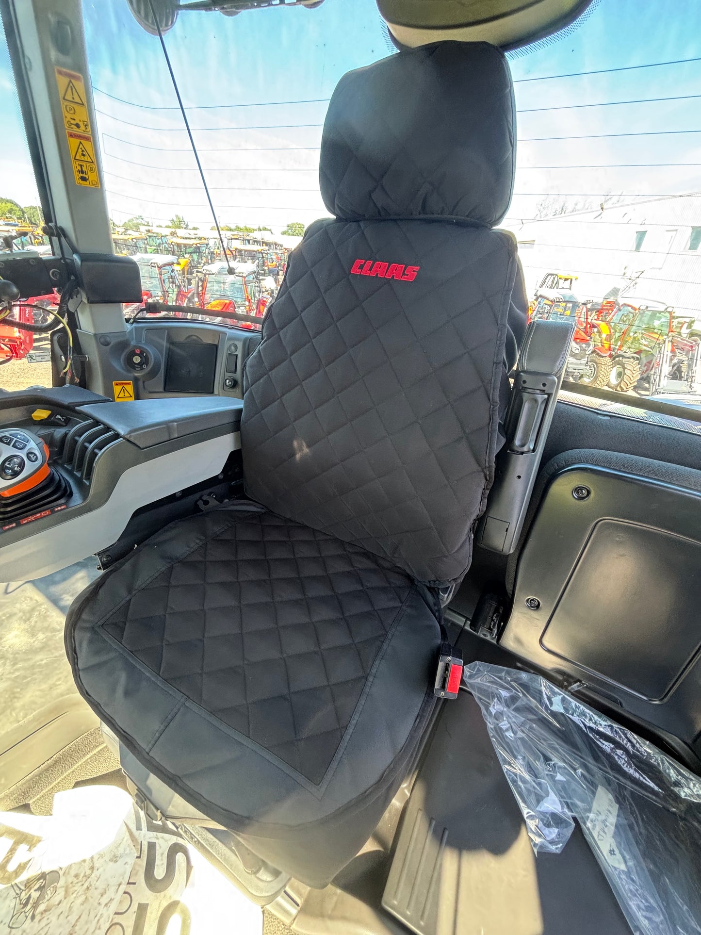 CLAAS TRACTEUR  -TR-CLA-5000-A-HD